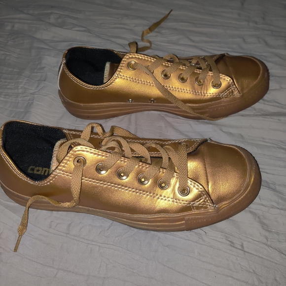 RARE Converse CTAS OX LO gold mens 6 women's 8 style 153107C - Picture 3 of 7